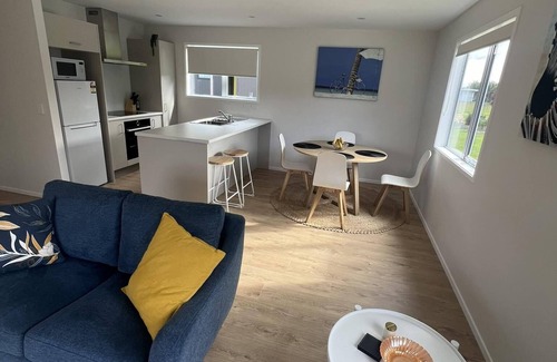 Ahipara House | Bach @ 45.