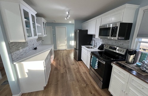 Shawcrest House | Back Bay Getaway