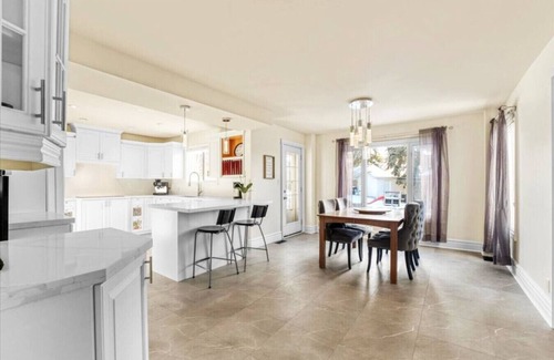 Bradford House | Backyard Oasis in Bradford-Pool