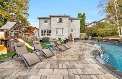 Bradford House | Backyard Oasis in Bradford-Pool
