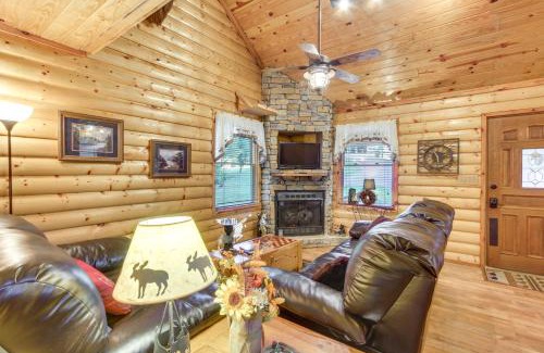 Cosby House | Backyard and Porch Rural Cosby Log Cabin!