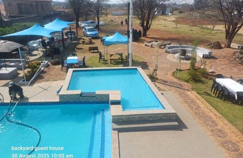 Greater Johannesburg Metropolitan Area Apartment | backyard guest house protea Glen ext 9 soweto