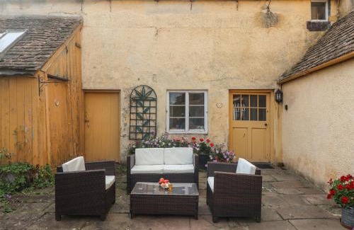 Badminton House | Badminton Farm Cottage