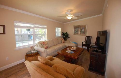Port Canaveral Apartment | Bahamian Cottage - Heated Pool Walk to the Beach