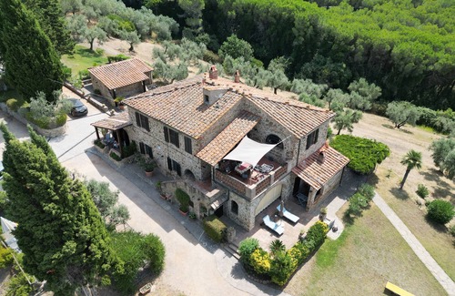 Castagneto Carducci Apartment | "Bahita" neat apartment in a country house, garden, sea view, 6 km to the sea