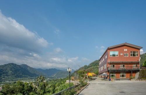 Guoxing House | Bai Shengcun Homestay