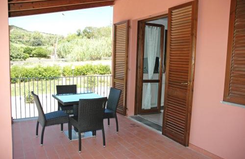 Porto Azzurro Apartment | Baia Fiorita