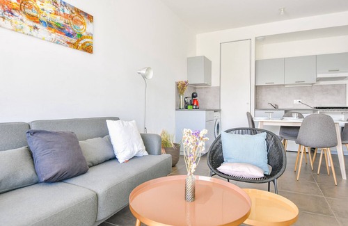 Bonneveine Apartment | Bail mobilité - Appart 1 ch parking et terrasse