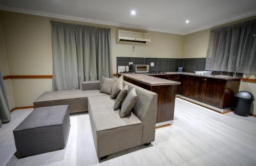 Bloemfontein Cabin | Bains Lodge - Sustainable Electricity