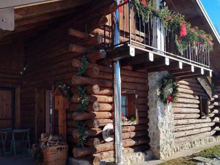 Taipana Ski Chalet | Baita Gran Monte