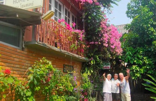 Wua Lai House | Baitong Homestay