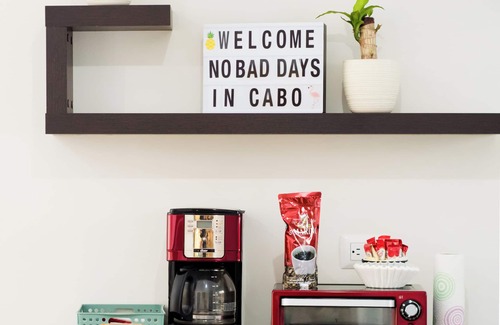 Los Cabos Apartment | BajaSur Beach, Short Walk to MEDANO Beach & Rooftop Pool amazing ocean view
