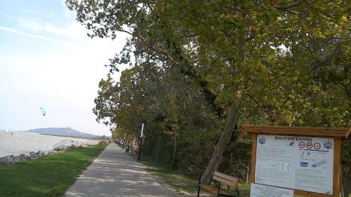 Balatonfenyves Apartment | Balatonpart-lak