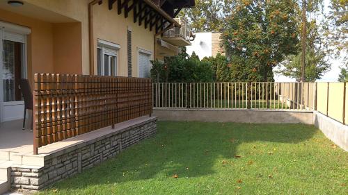 Balatonfenyves Apartment | Balatonpart-lak