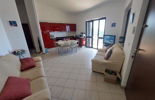 Joppolo Apartment | Balcony-Golfo di Gioia-SunsetViews-AuthenticItaly