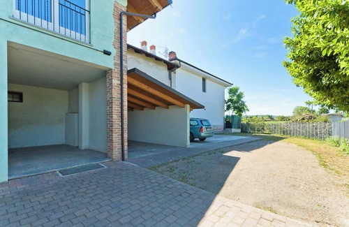 Pollenzo Apartment | Balcony in Pollenzo, just minutes from Alba and Bra