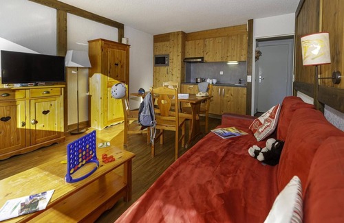 Autrans-Meaudre-en-Vercors Apartment | Balcony, parking, tv, 45-50m², Autrans