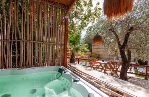 Peypin House | Bali House