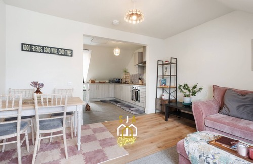 Ballater Apartment | Ballater Retreat - SJA Stays - Modern 1 Bed Apart