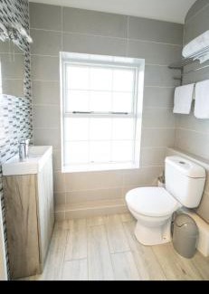 Newcastle West Hotel | Ballintemple inn