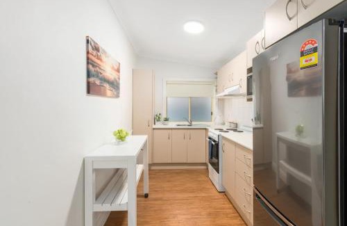 Balgownie House | Bally Escape - Cottage Serenity in a Scenic Village