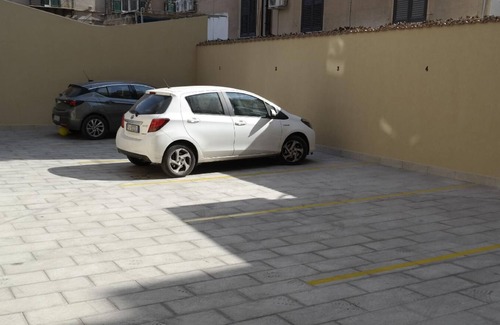 Corso dei Mille - Sant'Erasmo Apartment | Balsamotto Palermo Central