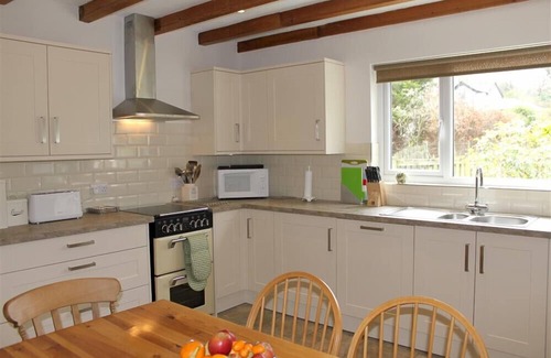 Braithwaite Cottage | BANDOL, family friendly, with open fire in Braithwaite