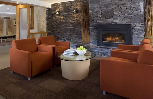 Banff Hotel | Banff Aspen Lodge