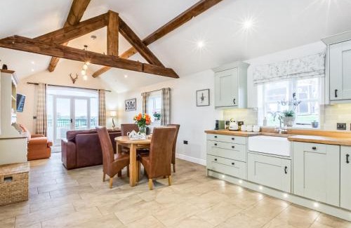 Crewe House | Bank House Barn