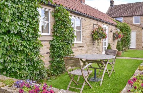 Cropton House | Bank Top Cottage