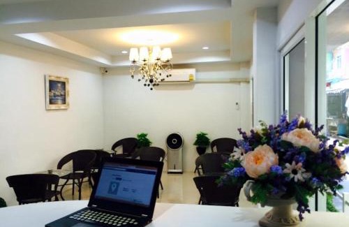 Pratunam Hotel | Bann Bunga Inn