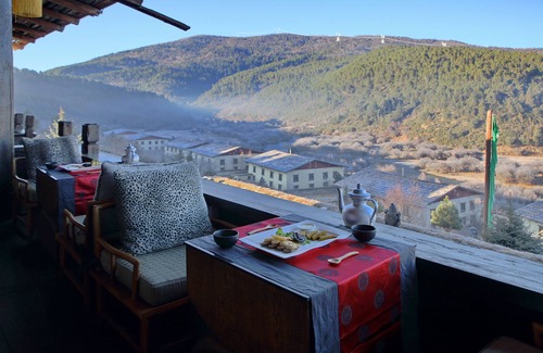 Shangri-La Hotel | Banyan Tree Ringha