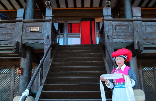 Shangri-La Hotel | Banyan Tree Ringha