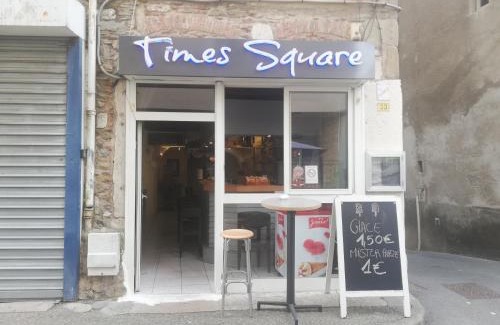 Centre Ville House | Bar Times Square