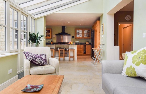 Winchcombe Other | Barebones Farm - sleeps 14 guests in 7 bedrooms