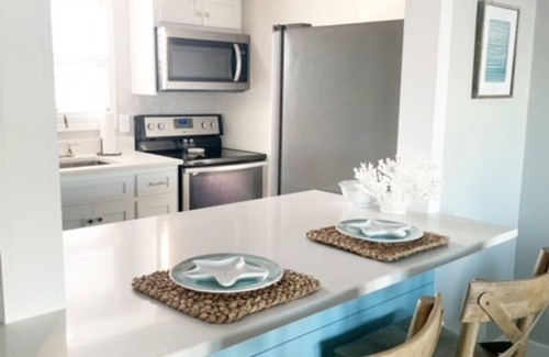 Holiday Isle Apartment | Barefoot Sands Sandpiper Cove 1147 In Destin, FL