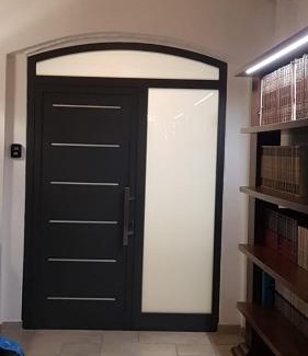 Capurso Apartment | BariMetro Garden