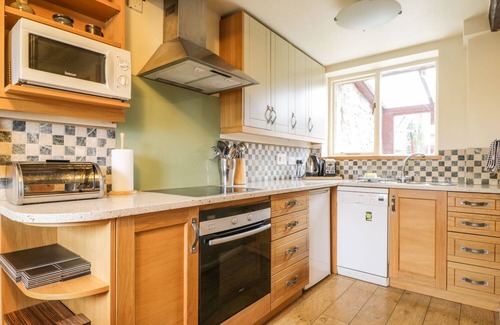 Wigton Cottage | BARN ROOST, pet friendly, with open fire in Ireby