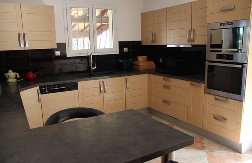 Baron Villa | Baron Gard single-storey villa with swimming pool