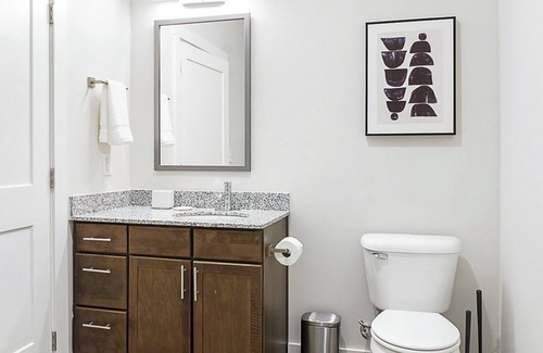 Wayne Apartment | Barsala l Charming 2BD with Fitness Center