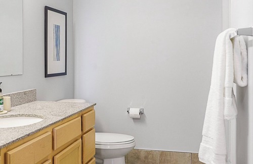 Downtown Indianapolis Apartment | Barsala l Chic Studio w/Canal Views