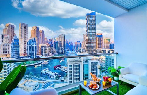 Dubai Marina Apartment | Barsana - Seaside Luxury 2BDR - Panoramic Marina & Sea Views
