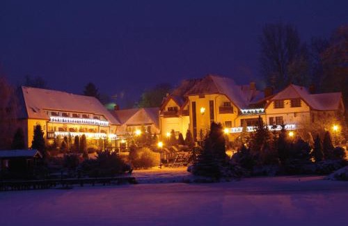 Goniadz Resort | Bartlowizna Serce Biebrzy noclegi