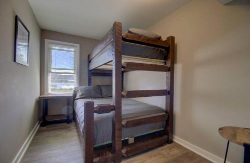 Clitherall House | Bass Cabin at Spitzer Lake and Waterfront Views