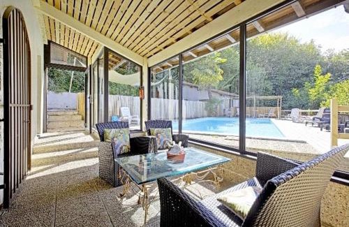 Guiche House | Bastide piscine, pétanque, salle de jeux et spa