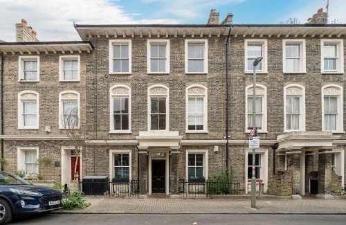 Battersea Apartment | Battersea Dream Free parking