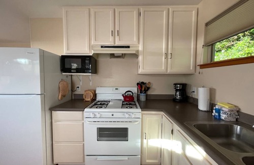 Arcata House | Baxter's Bayview Guest House Near Cal Poly