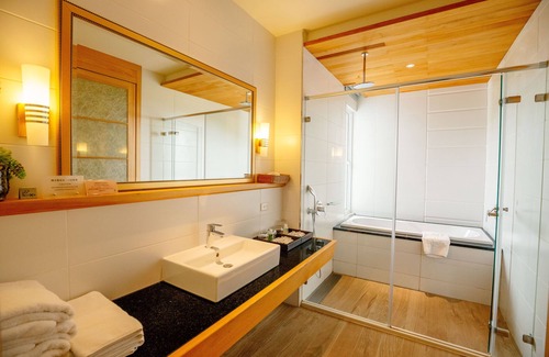 White Sand Beach Hotel | Bay Forest Boutique Hotel