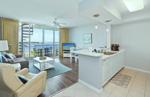 Fort Walton Beach Condo | Bay side Penthouse- Breath taking/BEST VIEWS-2 balconies