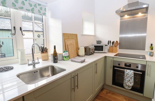 Richmond House | BAY TREE COTTAGE, pet friendly, character holiday cottage in Richmond